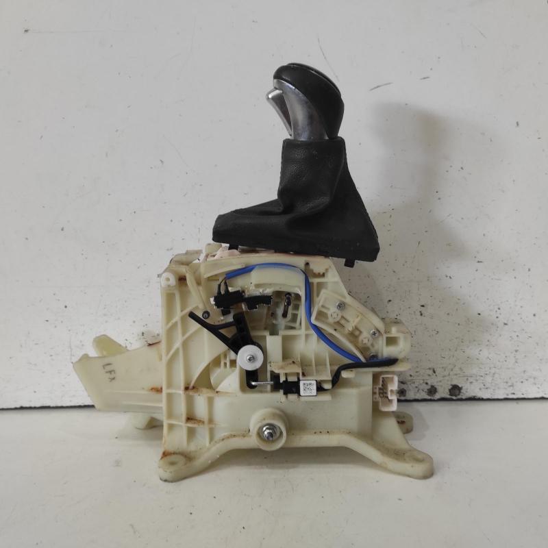gear stick/shifter
