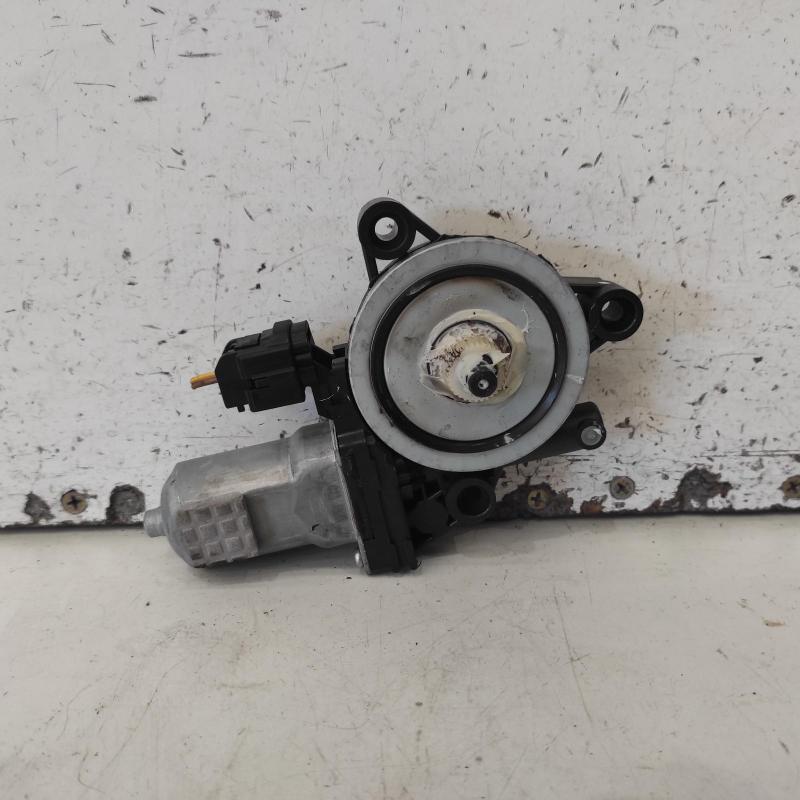 window regulator/motor rear right