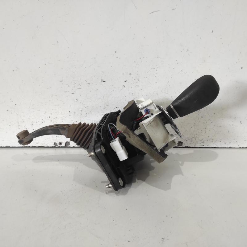 gear stick/shifter