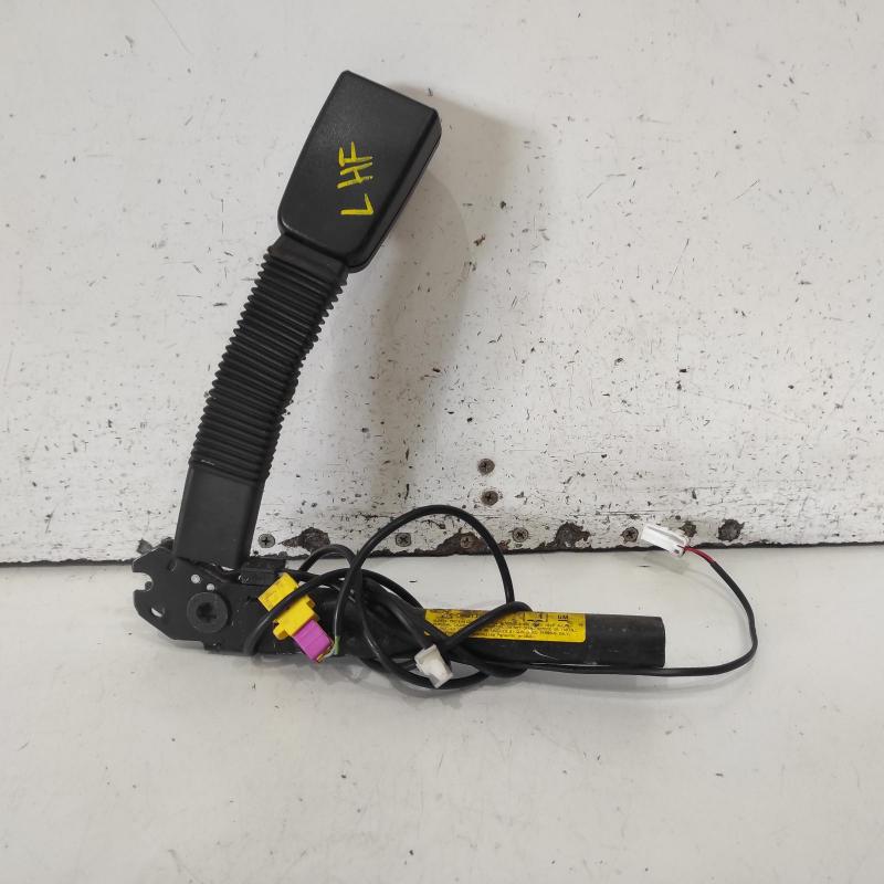 seat belt stalk