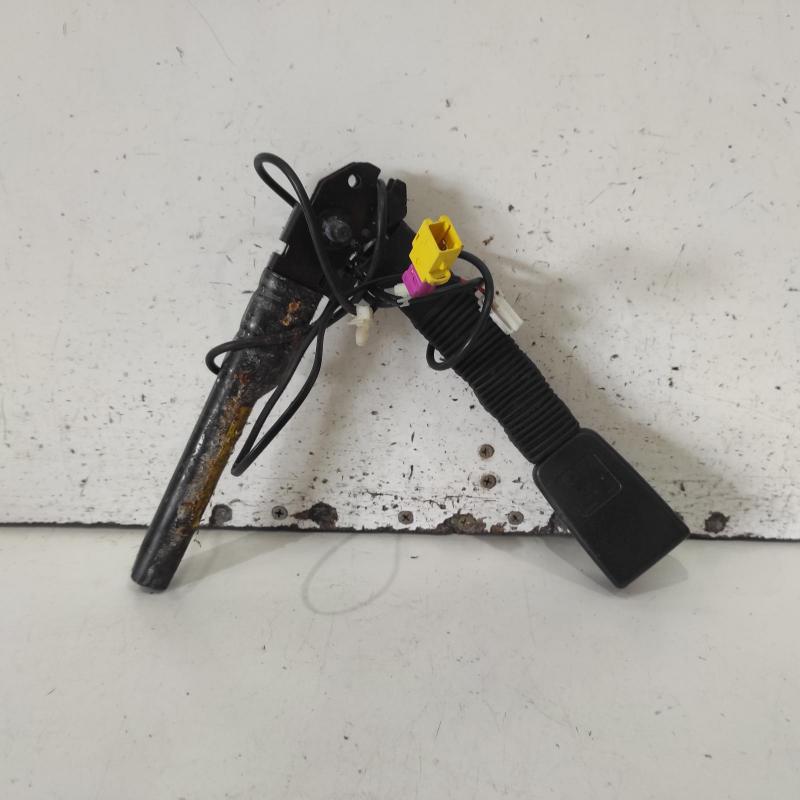 seat belt stalk