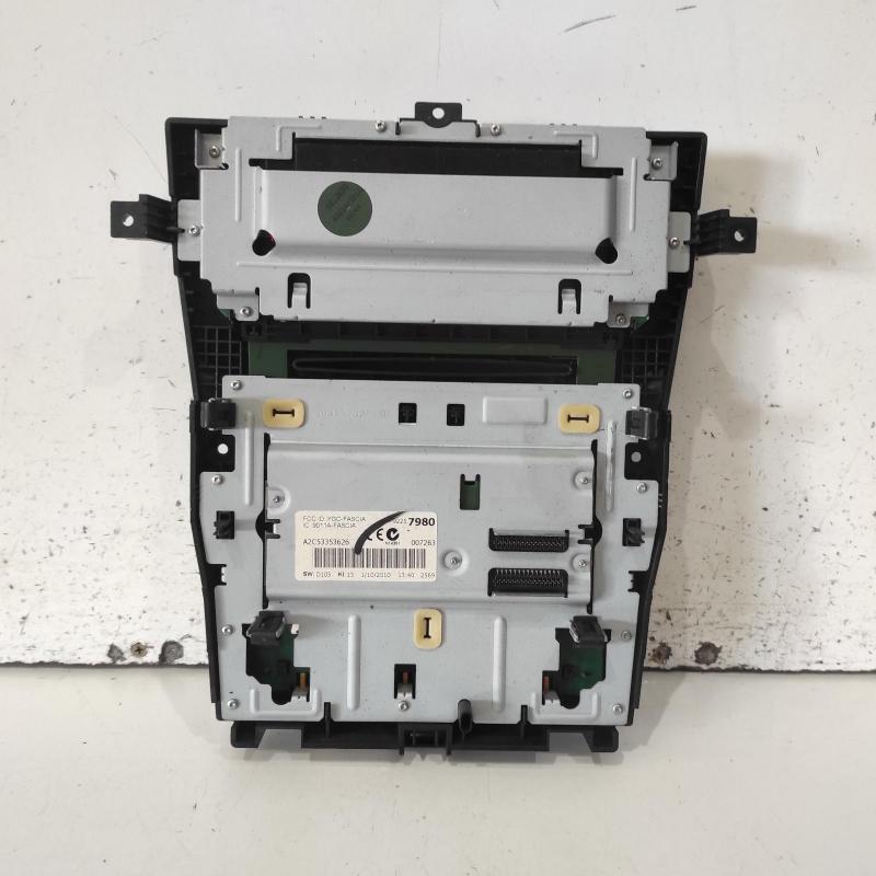 stereo/head unit
