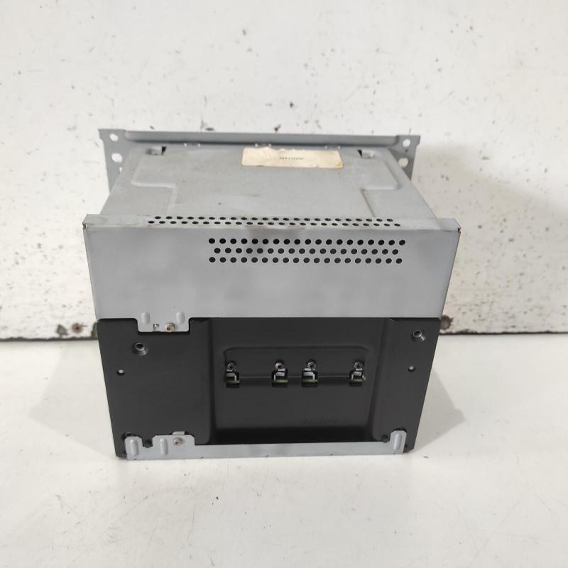 stereo/head unit