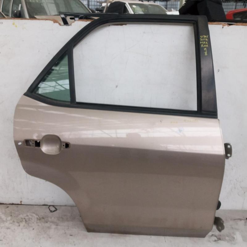 door/sliding rear right