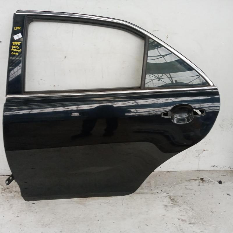 door/sliding rear left