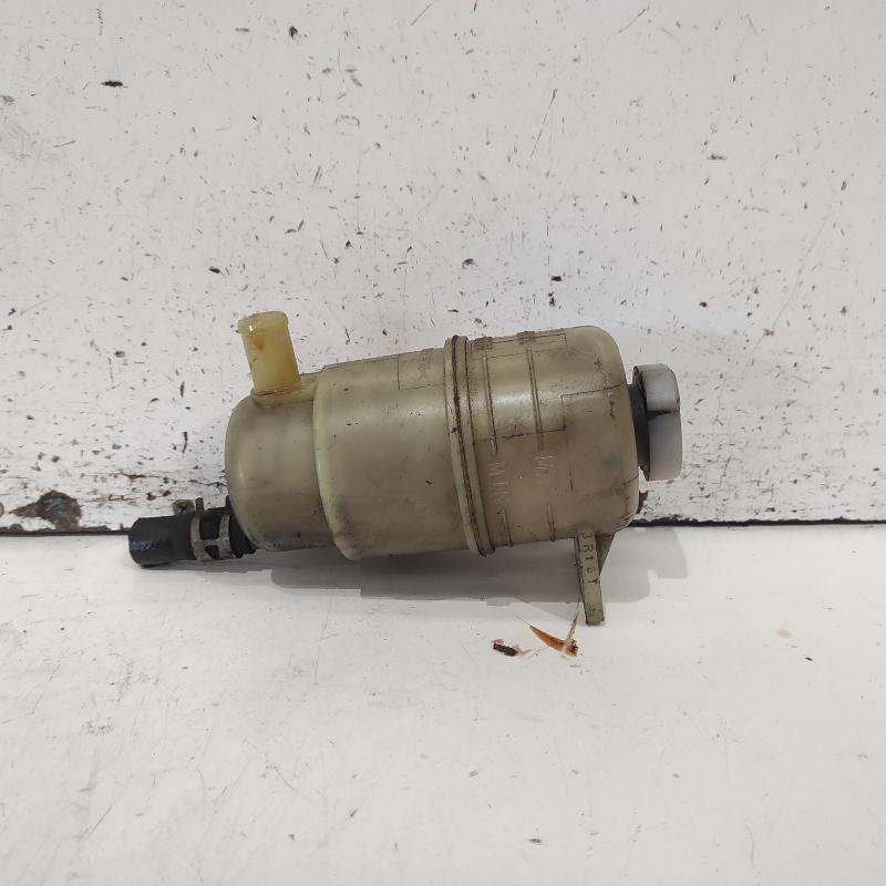 power steering reservoir