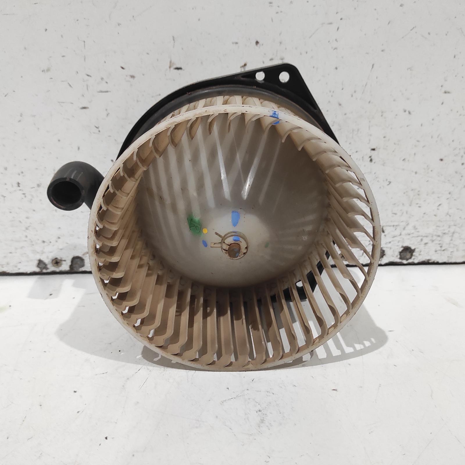 Triton Heater Fan/motor 2009-2015 mn,08/09-04/15 00021862 #695093