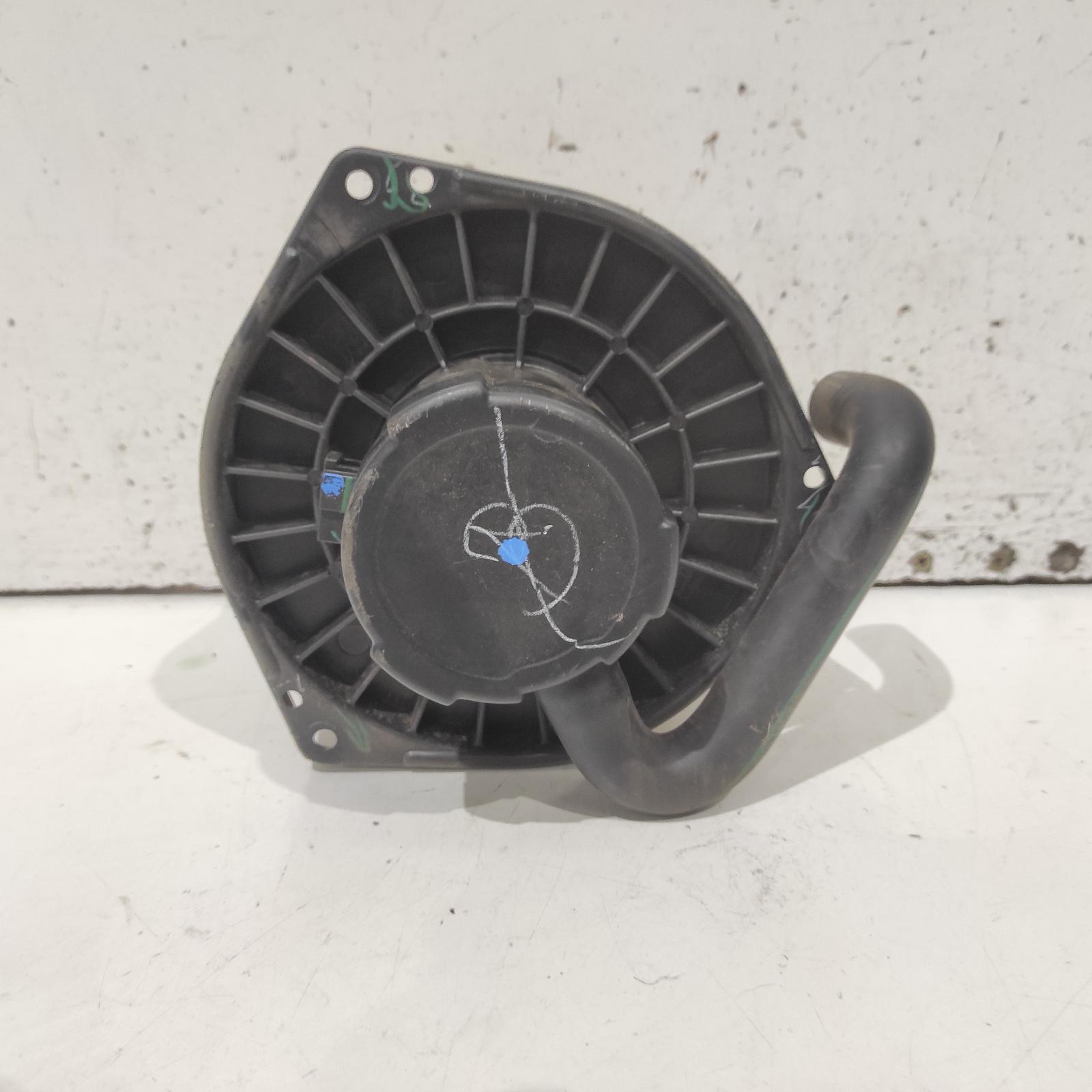 Triton Heater Fan/motor 2009-2015 mn,08/09-04/15 00021862 #695093