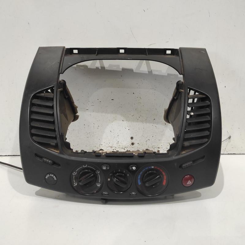 heater/aircon controls