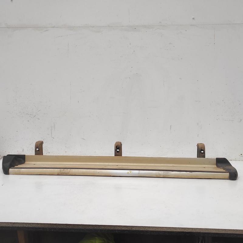 side step skirt