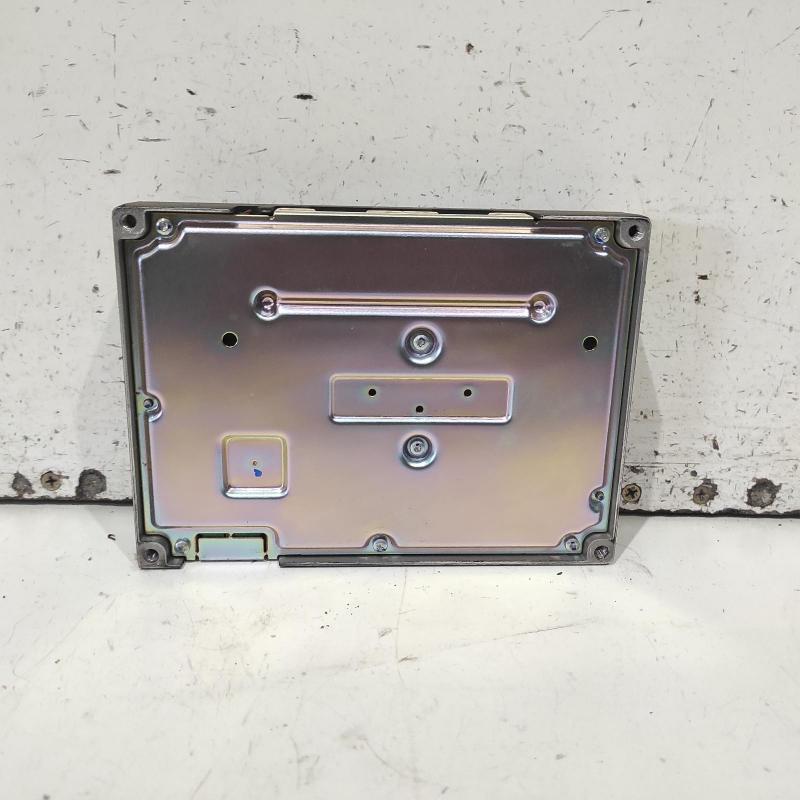 stereo/head unit