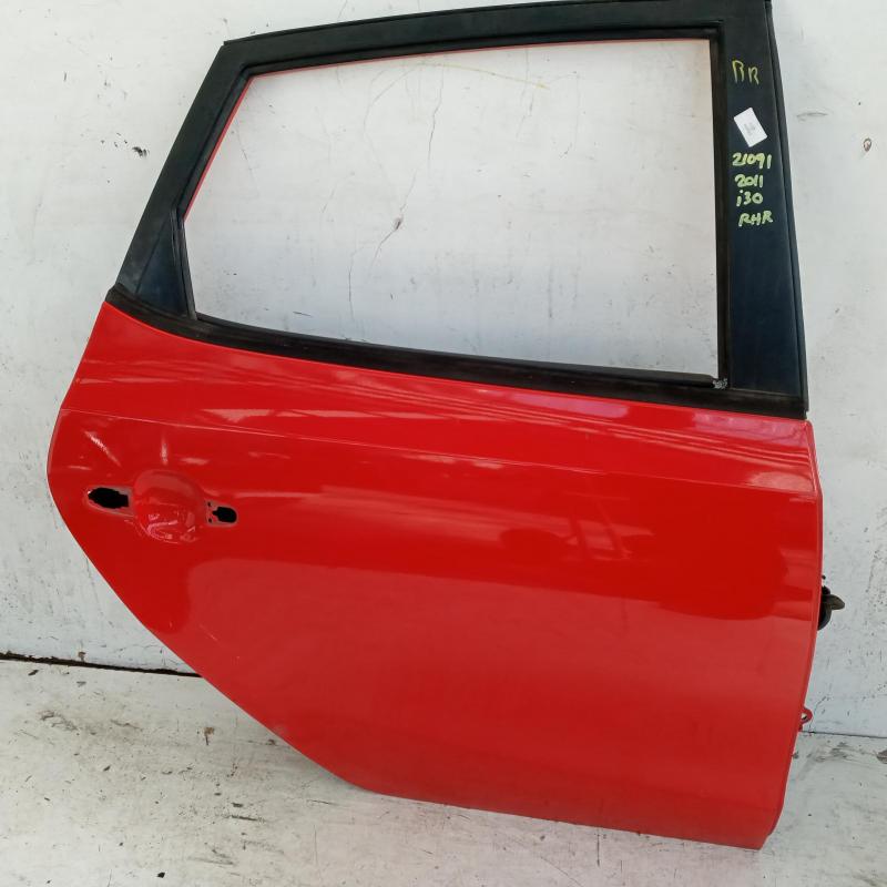door/sliding rear right