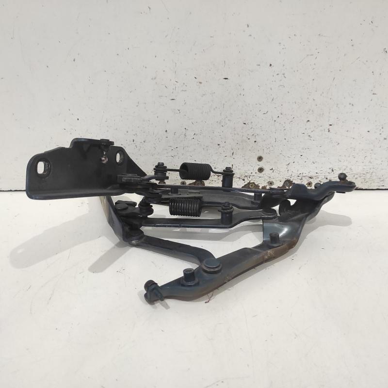 bootlid/tailgate hinge