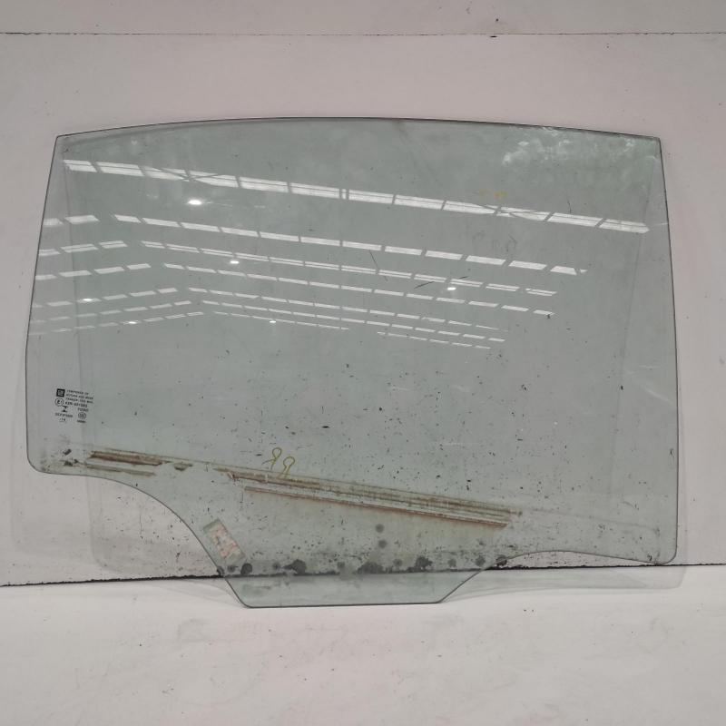 door window rear right
