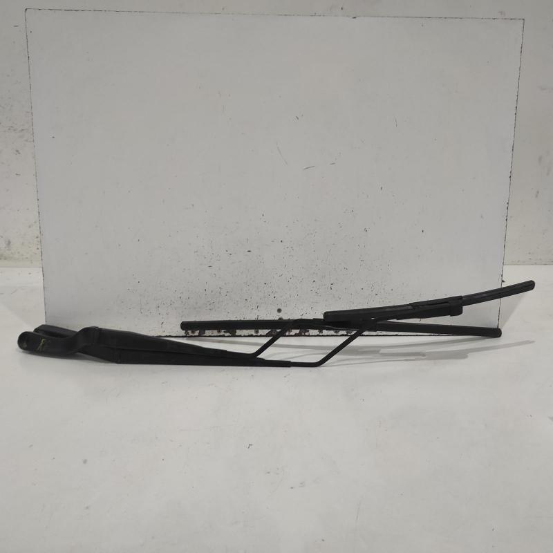 wiper arm