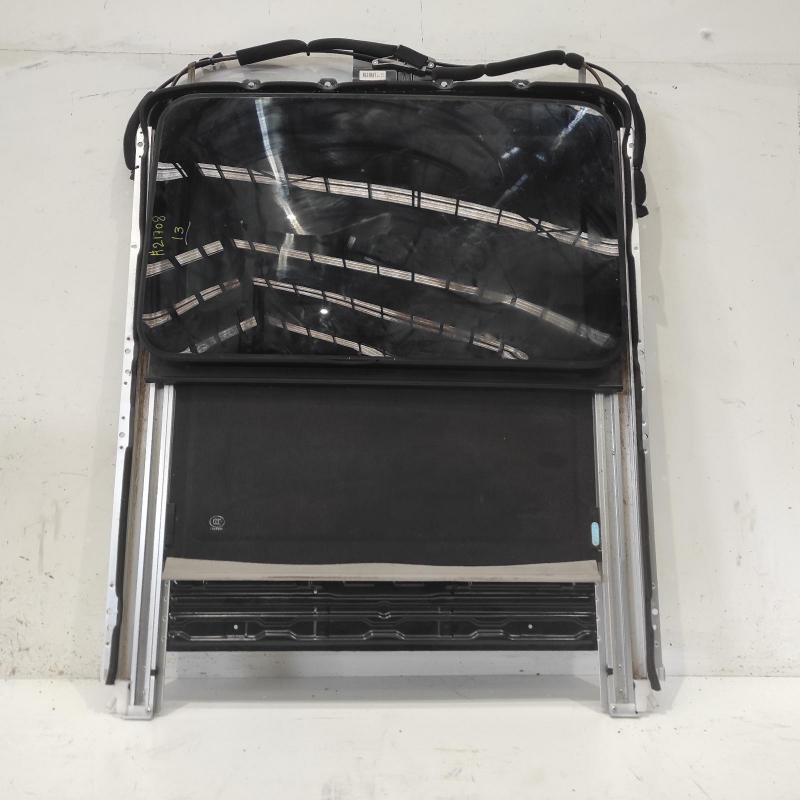 roof glass/sunroof