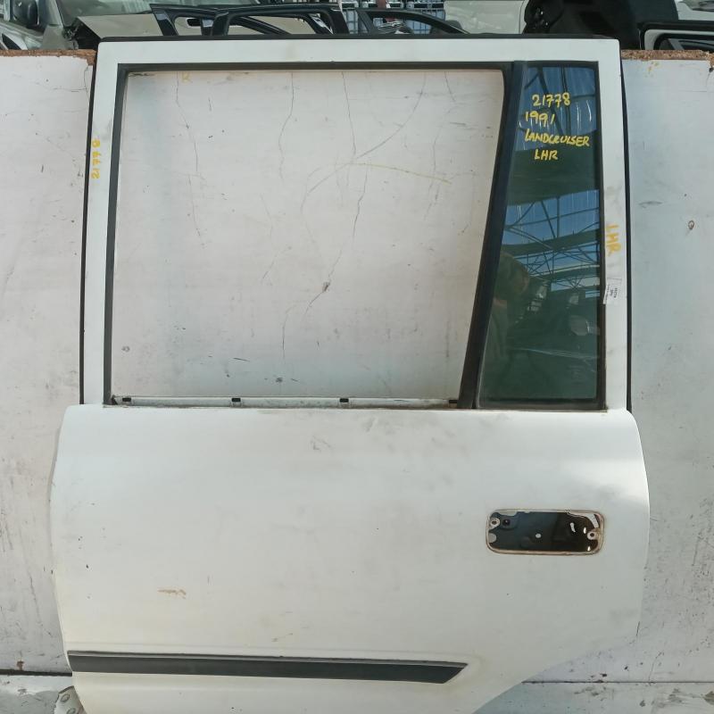 door/sliding rear left