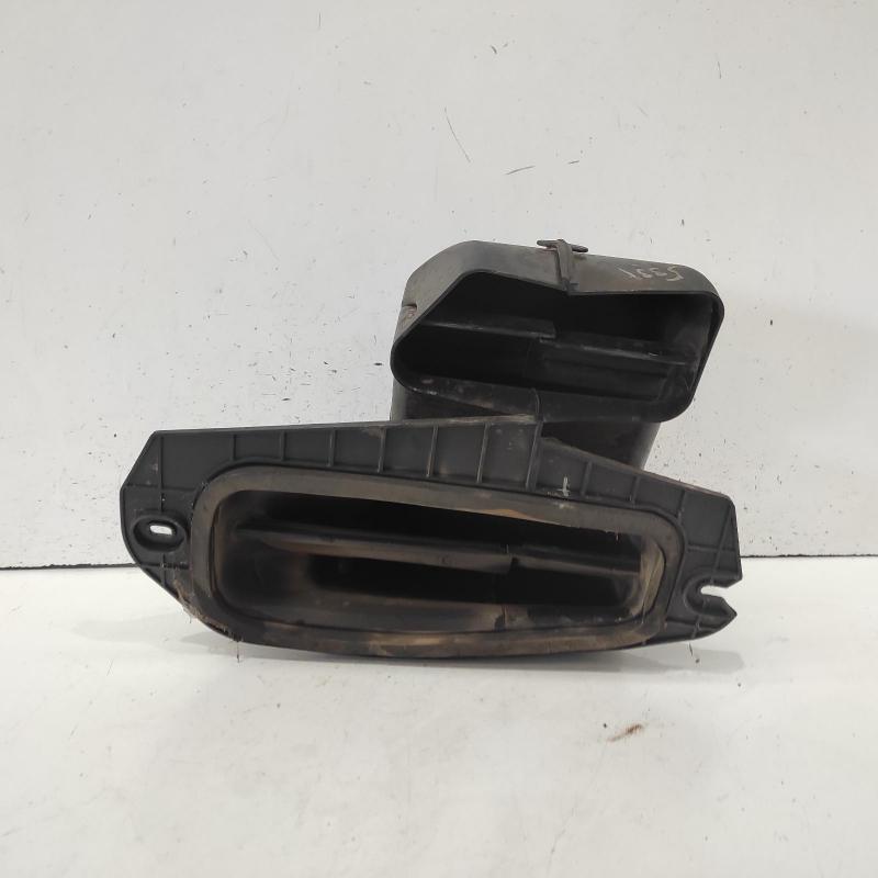 air cleaner duct/hose