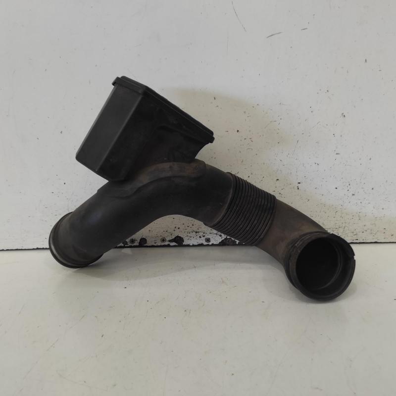 air cleaner duct/hose