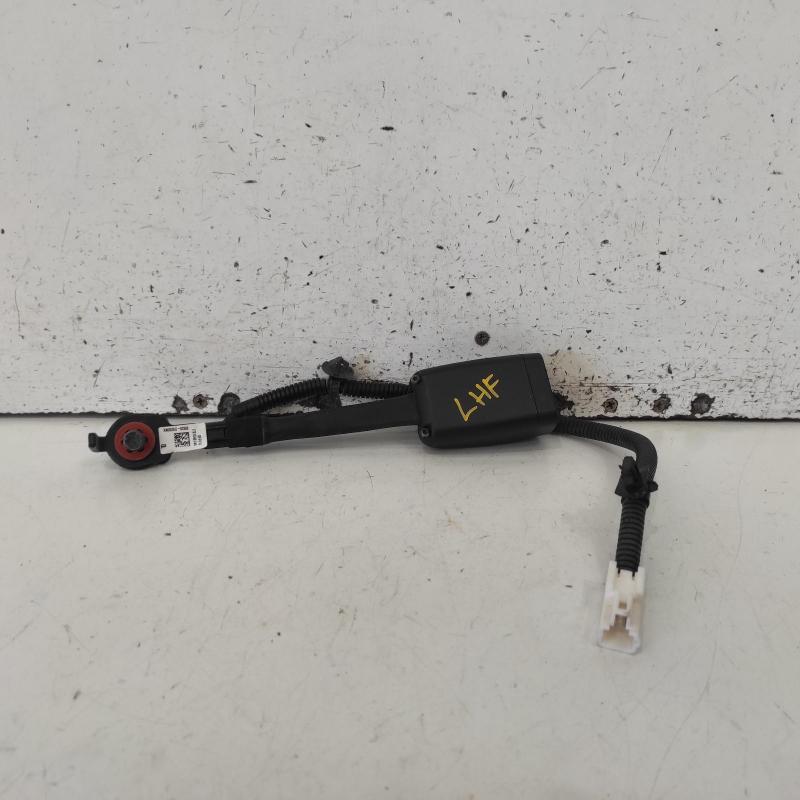 seat belt stalk