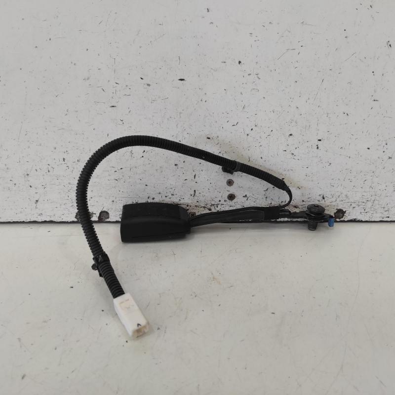 seat belt stalk