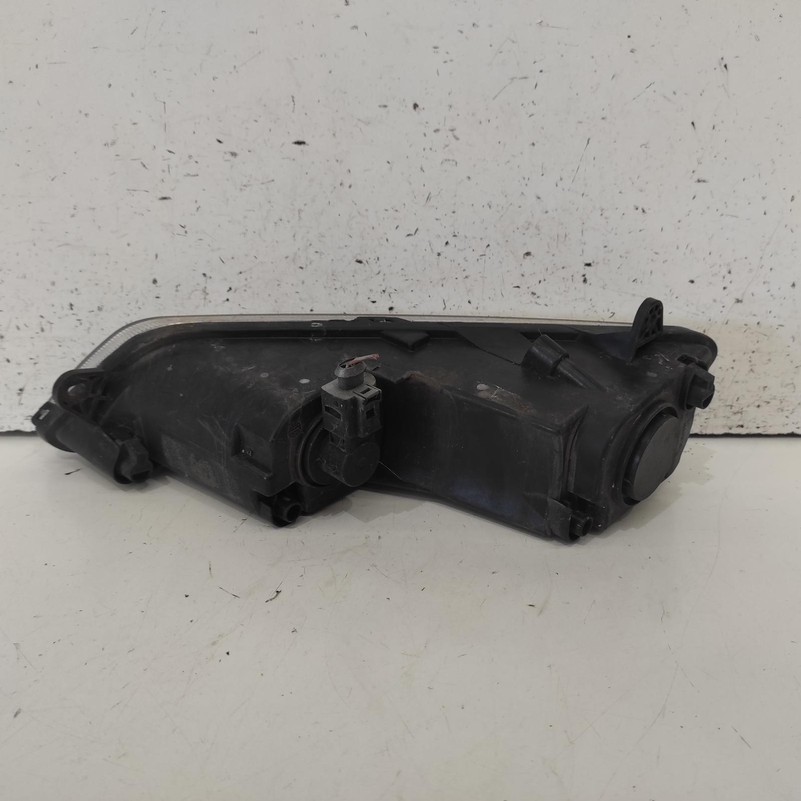 Passat Indicator/fog/side Left 2010-2015 bumper foglamp,3c/mk6 b7,sedan/wagon,non daytime running lamp,09/10-05/15 00021904 #696213