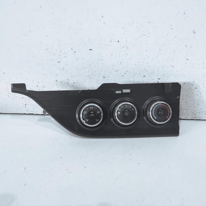 heater/aircon controls