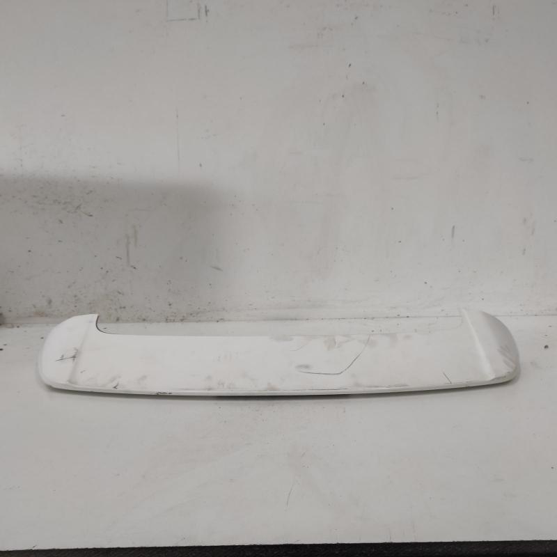 rear spoiler