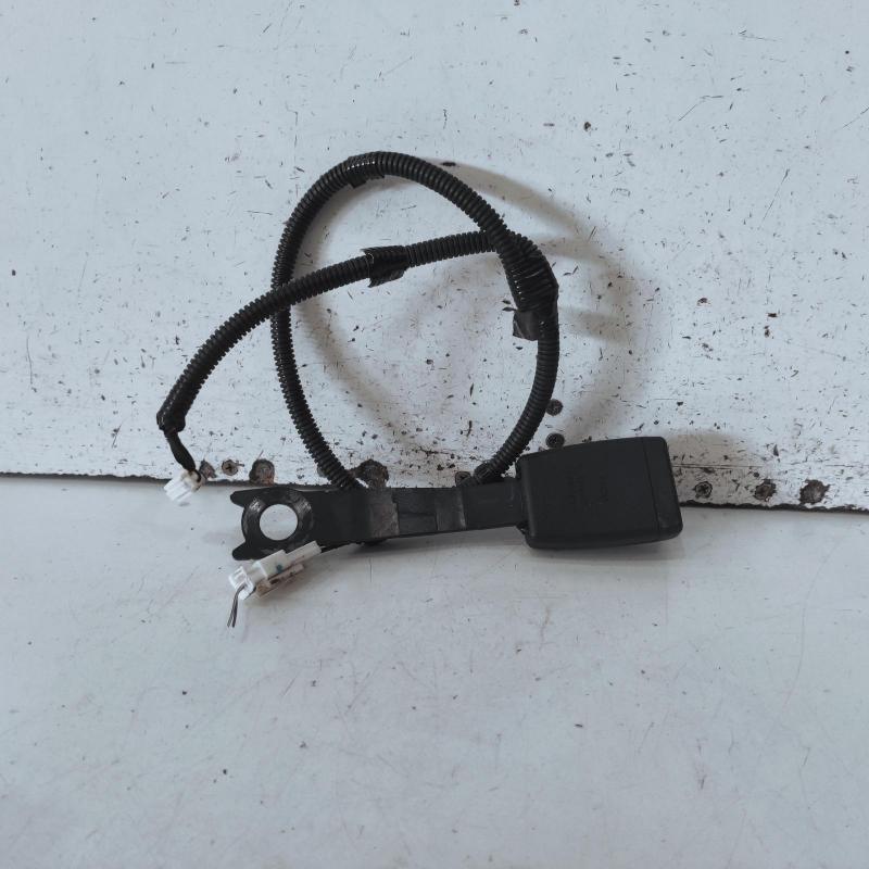 seat belt stalk