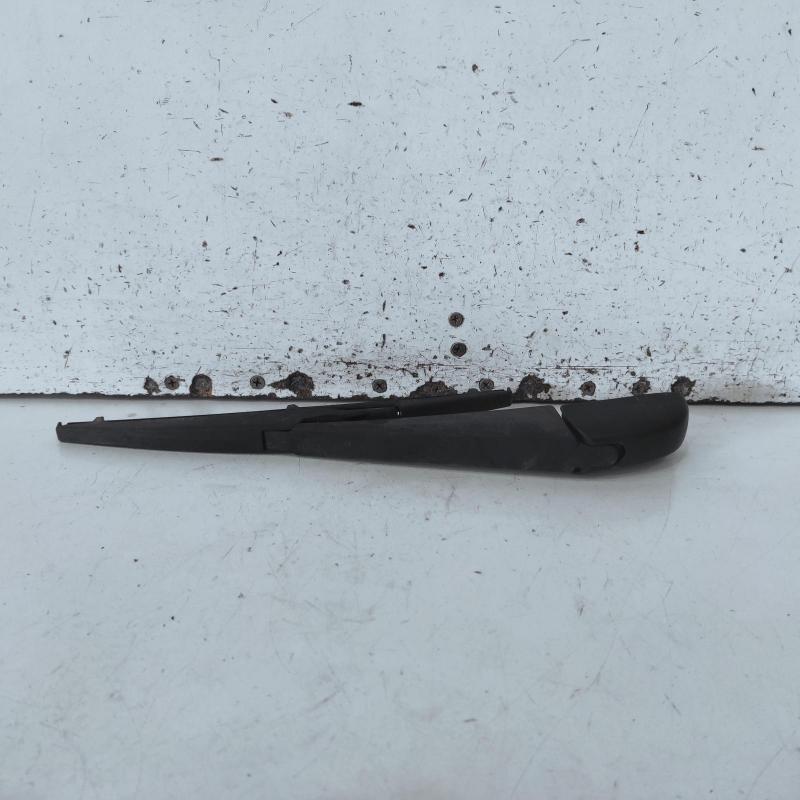 wiper arm
