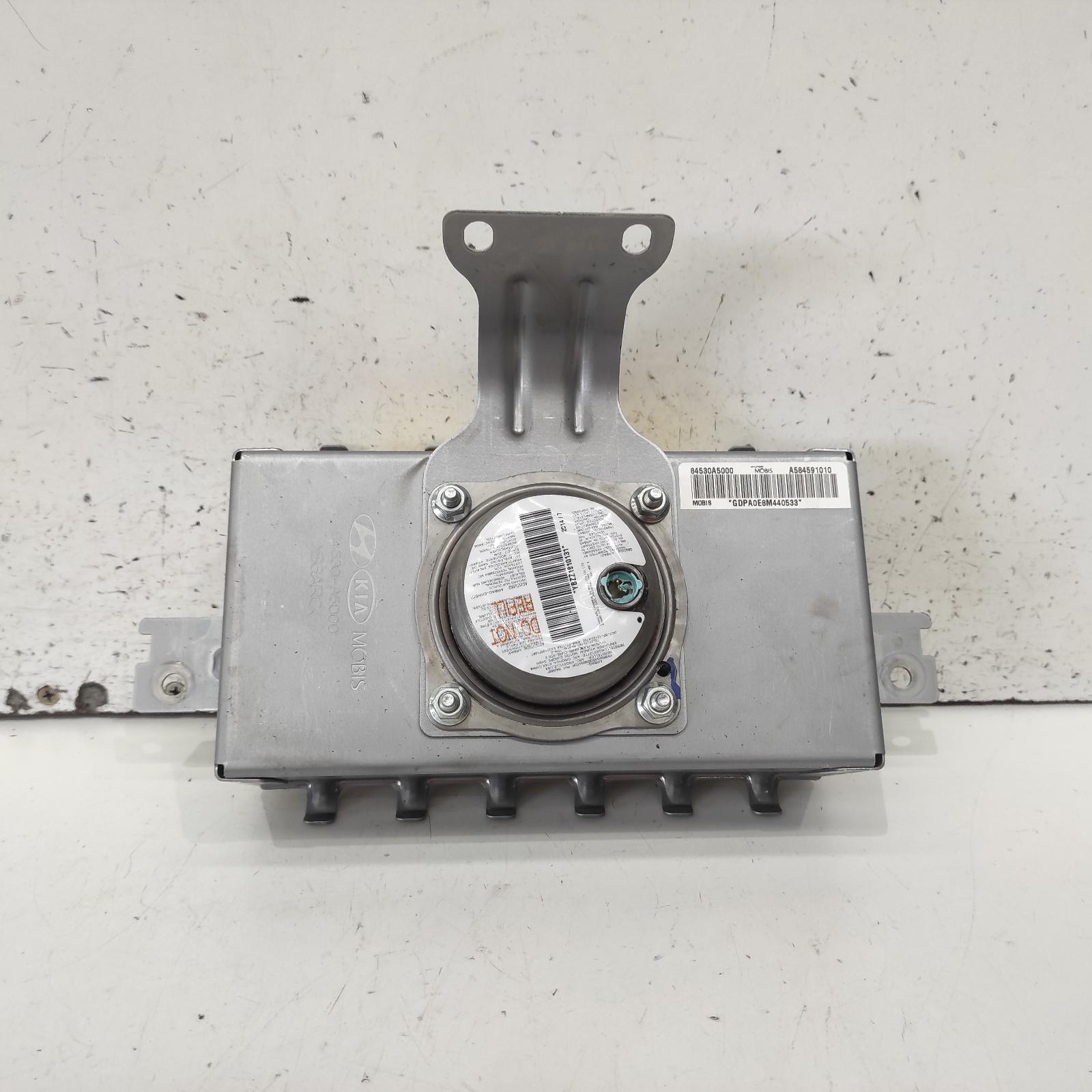 I30 Airbag Left 2012-2017 dash,gd,5dr hatch,03/12-02/17 00022027 #696438