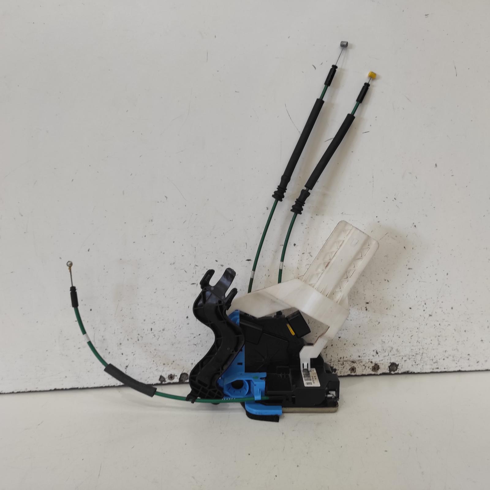 I30 Door/boot/gate Lock 2012-2017 right rear door lock,gd,5dr hatch,standard handle type,03/12-02/17 00022027 #696445