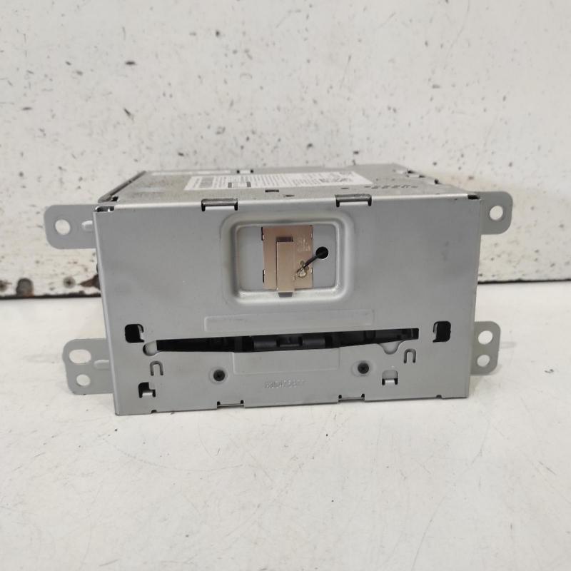 stereo/head unit