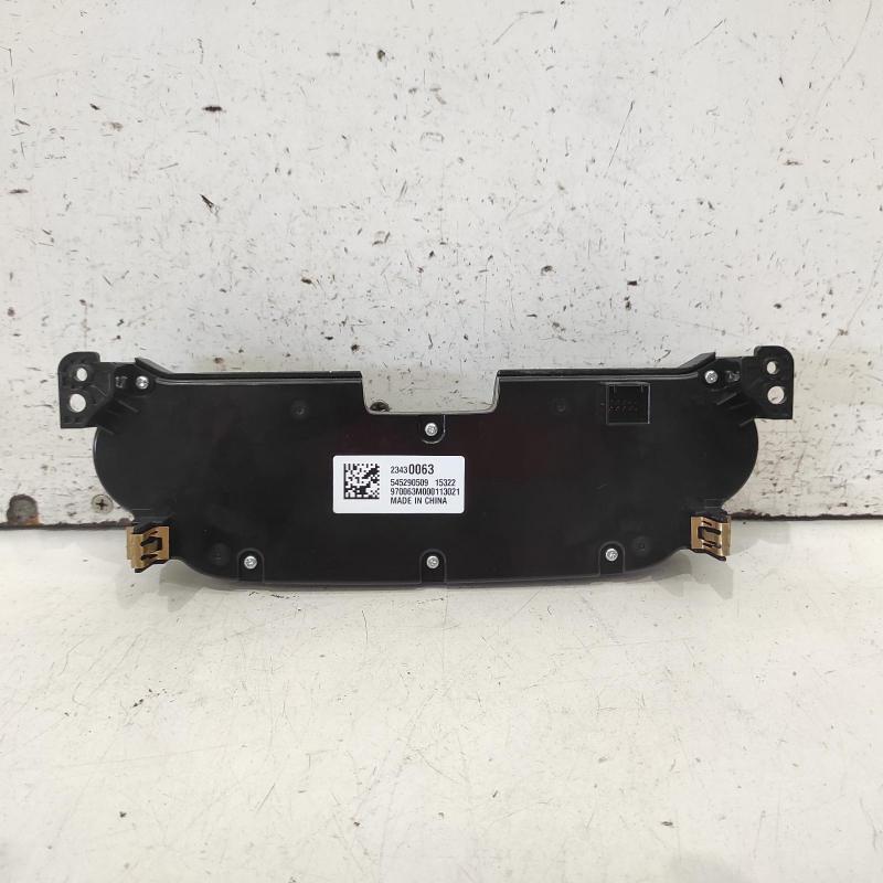 stereo/head unit