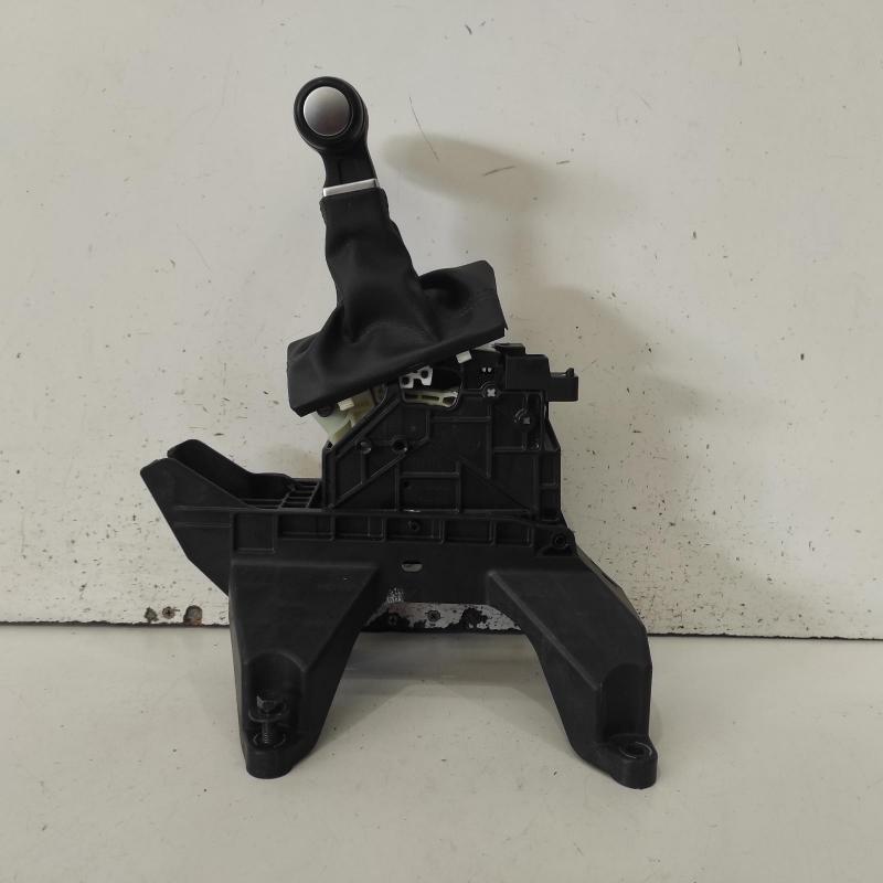gear stick/shifter