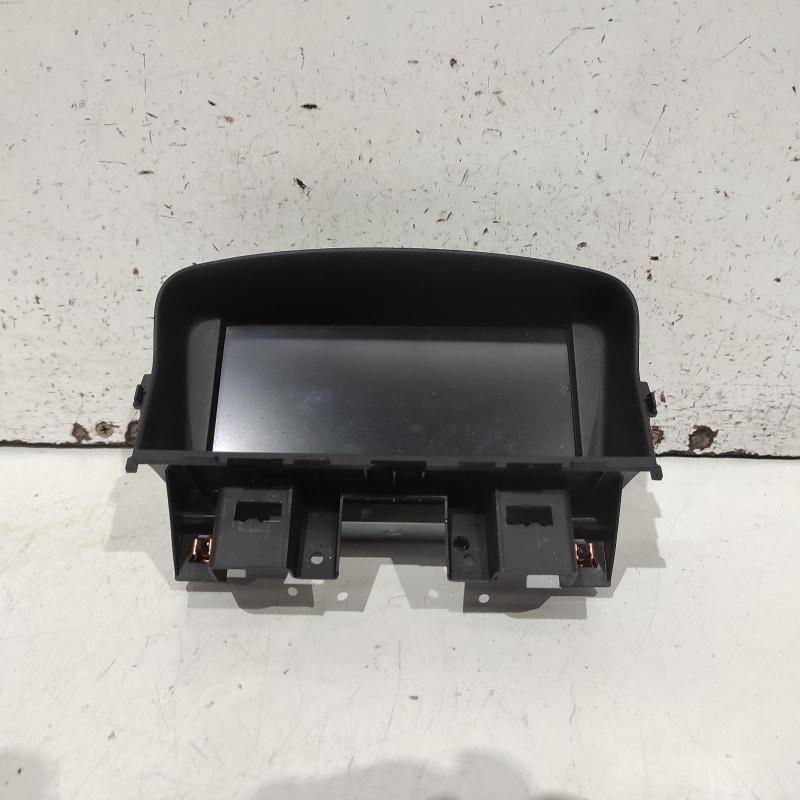 stereo/head unit