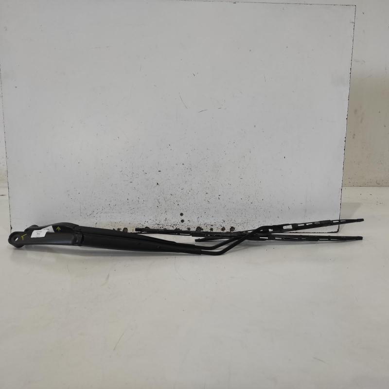 wiper arm