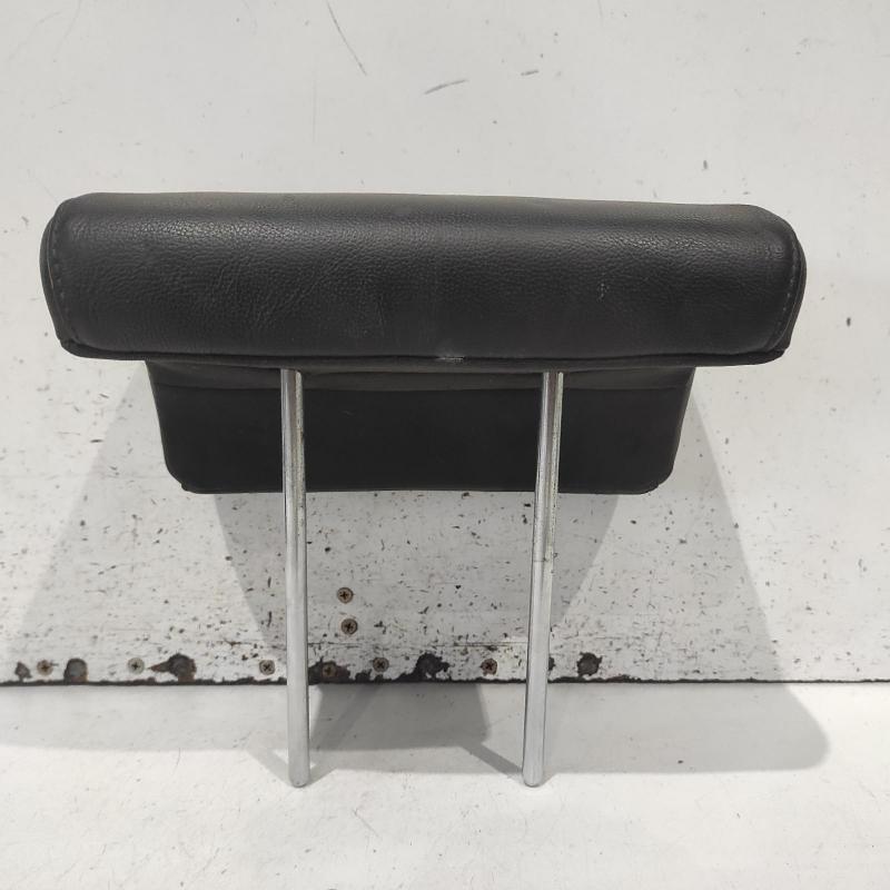 headrest