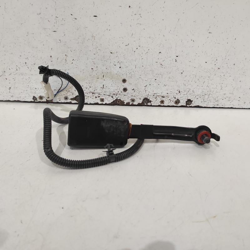 seat belt stalk