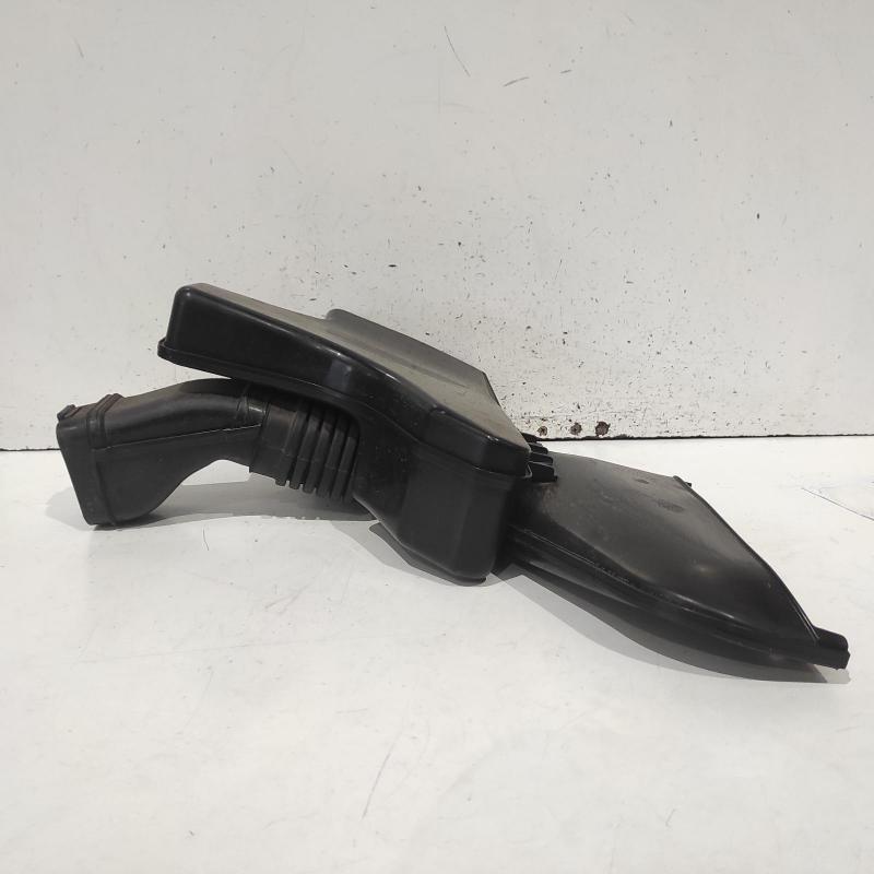 air cleaner duct/hose