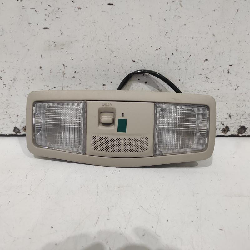 courtesy light