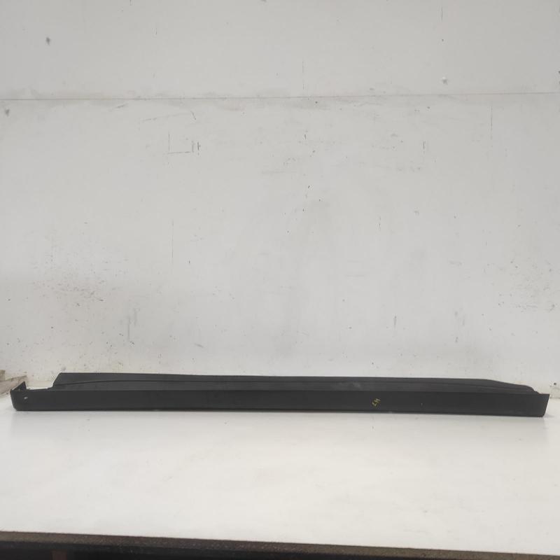 side step skirt