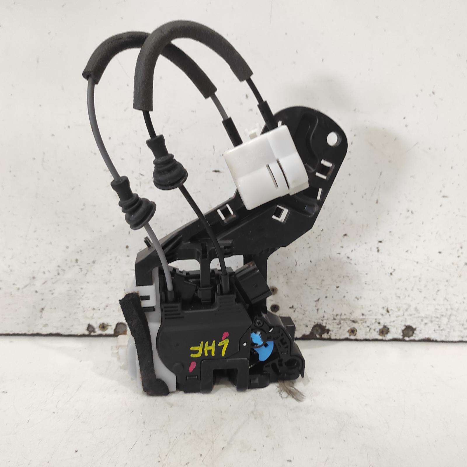 Elantra Door/boot/gate Lock 2011-2015 left front door lock,md,03/11-11/15 00021993 #697354