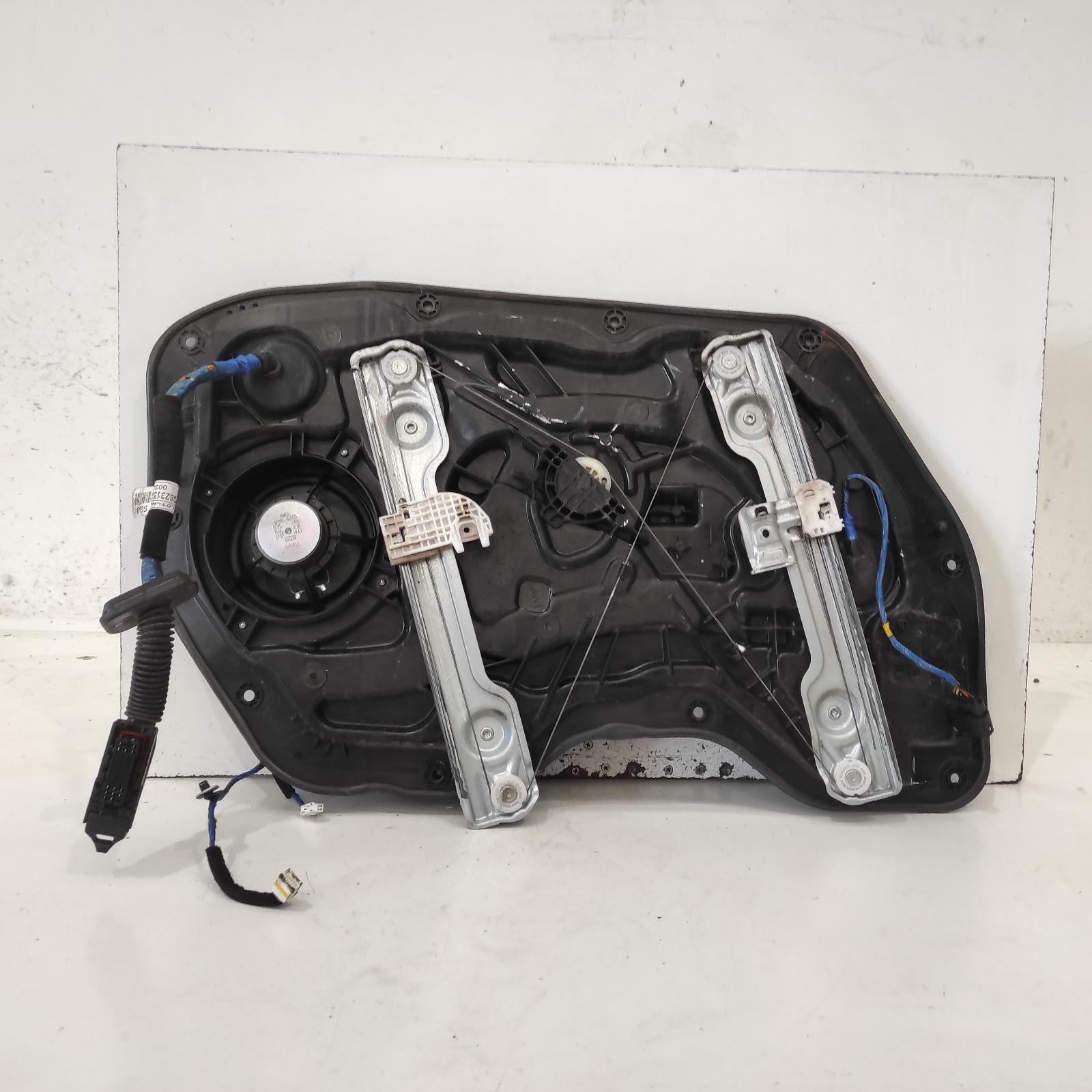 Elantra Window Regulator/motor Front Right 2011-2015 door reg assy (reg and motor),md,non keyless entry type (2 pin plug),03/11-11/15 00021993 #697368
