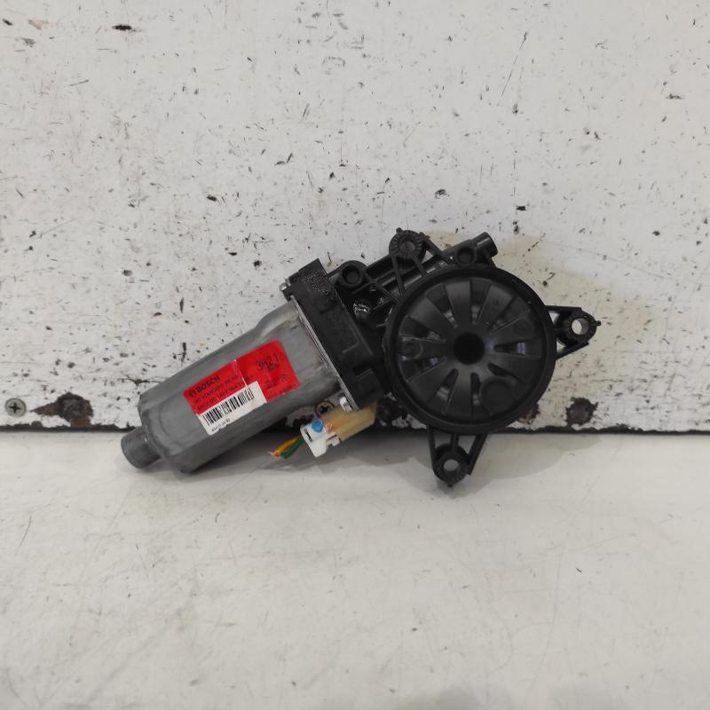 window regulator/motor rear right