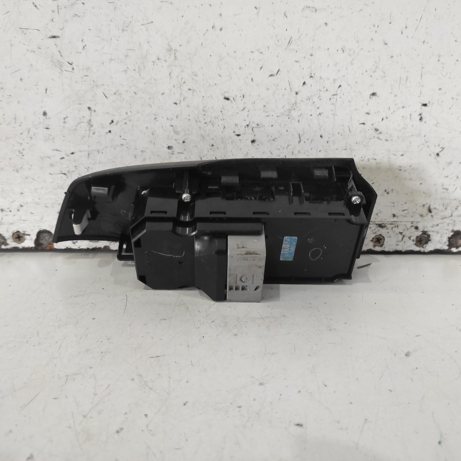 Accord Power Door Window Switch 2011-2016 rh front (master switch),8th gen,euro (vin jhmcu),luxury,07/11- 00021999 #697396