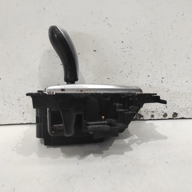 gear stick/shifter