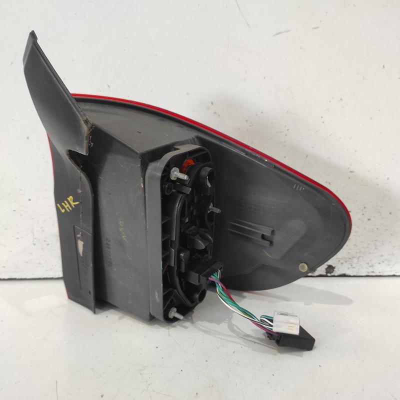 taillight left