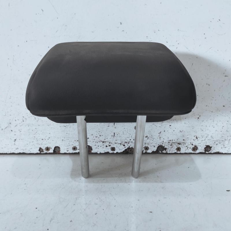 headrest