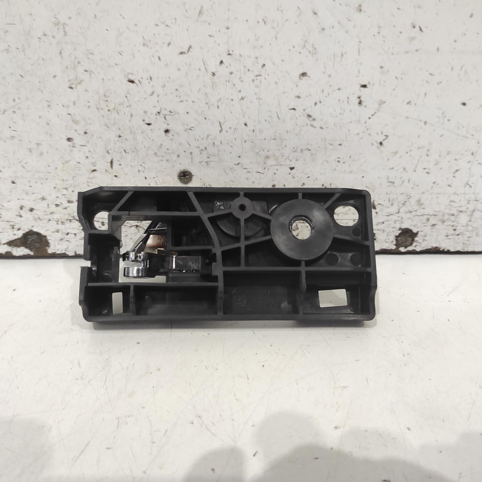 Grandcherokee Door Handle 2011-2022 inner,rh front,wk,01/11-02/22 00022017 #697496